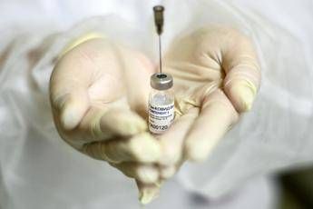 Covid Russia, niente alcool per chi si vaccina Covid Russia, niente alcool per chi si vaccina